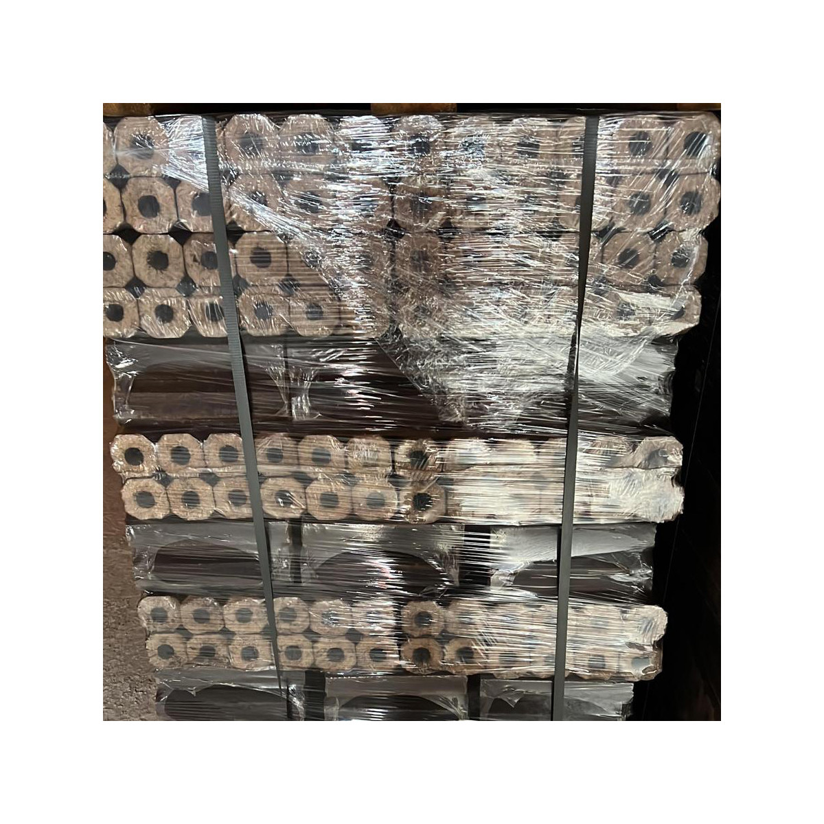 Single Pack of BRITEBURN Pini Kay High Density Hardwood Heatlogs Single Pack of BRITEBURN Pini Kay High Density Hardwood Heatlogs