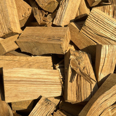 Premium Bark Free Clean Burn Oak Wedges Premium Bark Free Clean Burn Oak Wedges